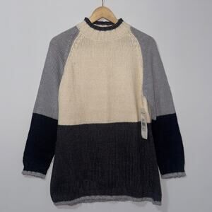 Victoria Jones Color Block knit Sweater women’s size medium